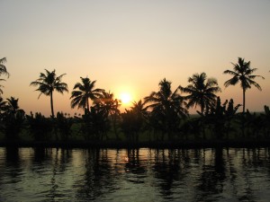 Sonnenuntergang in den Backwaters