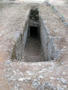 Dromosgrab in Armeni Dromosgrab in Armeni